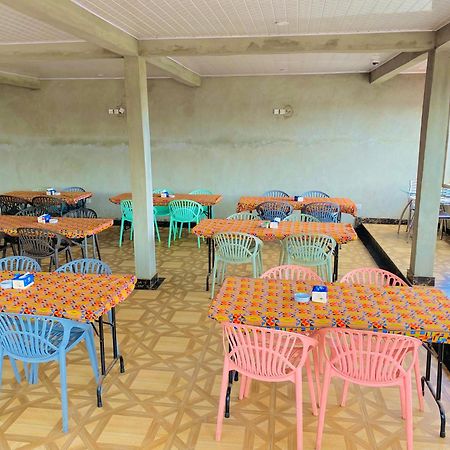 Jennabwa Lodge And Restaurant Freetown Exterior foto